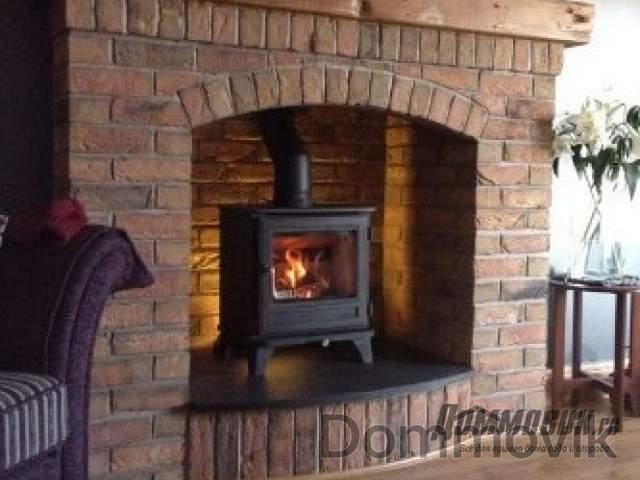 Дизайн каминов из кирпича